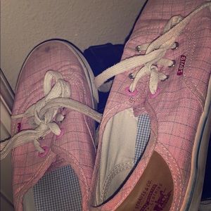 Pink Kid Levi’s Shoes | Size: 3 for Kids | Female
